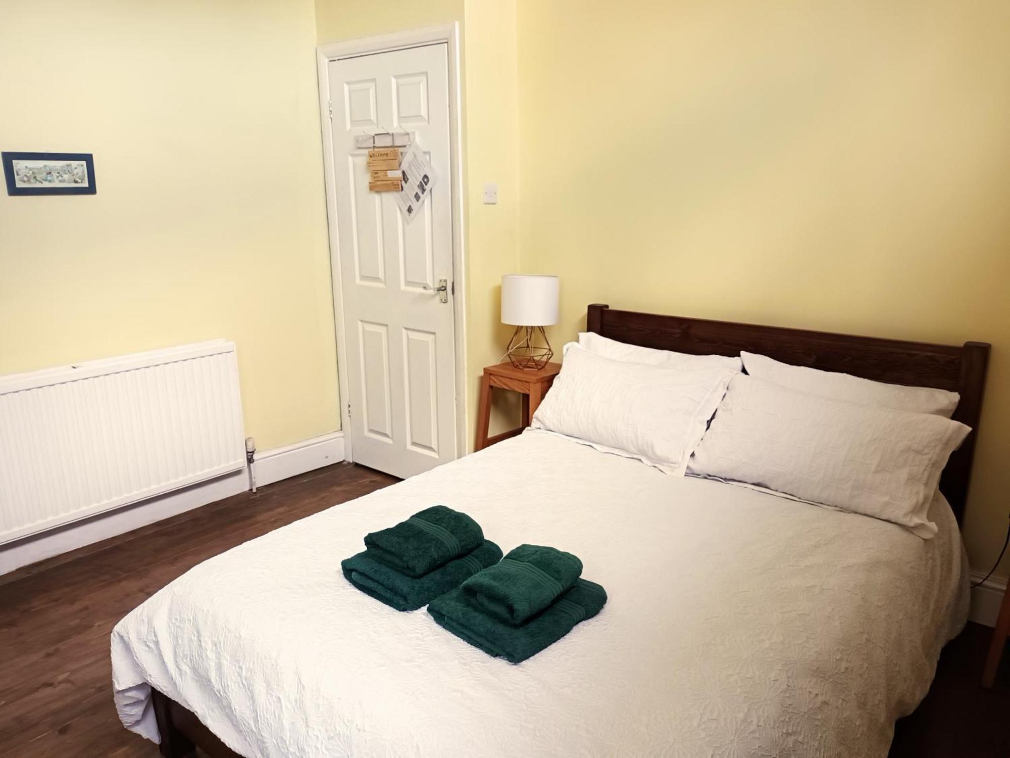 Room With Luxury Private Bathroom & Independent Entrance Near Tube London Ngoại thất bức ảnh